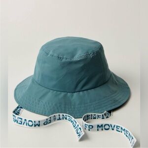 Free people adventure back hat NWOT